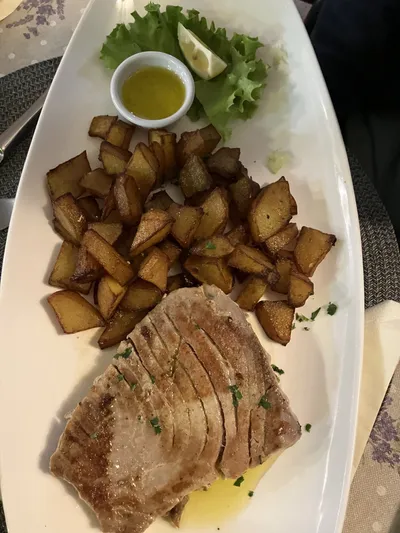 Vitorlázás a Balatonon és Adrián